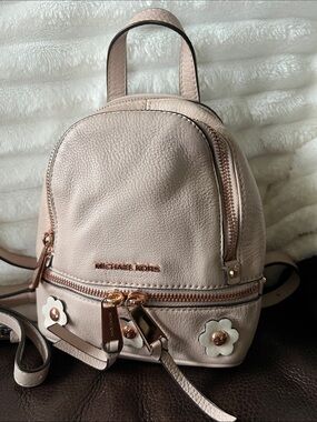 🌸 Michael Kors Mini Rhea Blush Pink Leather Mini Backpack with Floral Accents 🌸